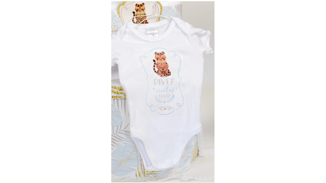 Trusou de botez cu broderie personalizata pentru baieti, Little tiger 6